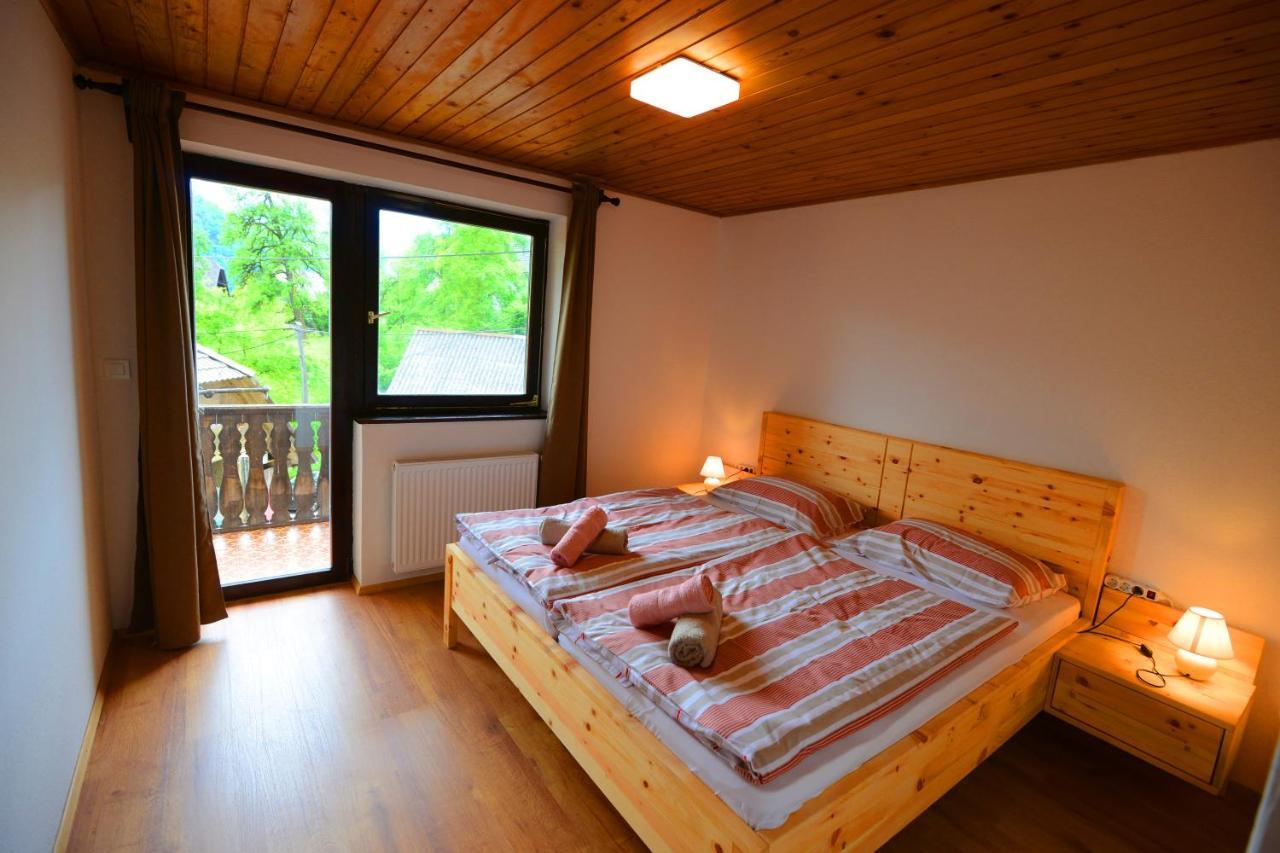 Apartmaji Pekovec Бохин Екстериор снимка